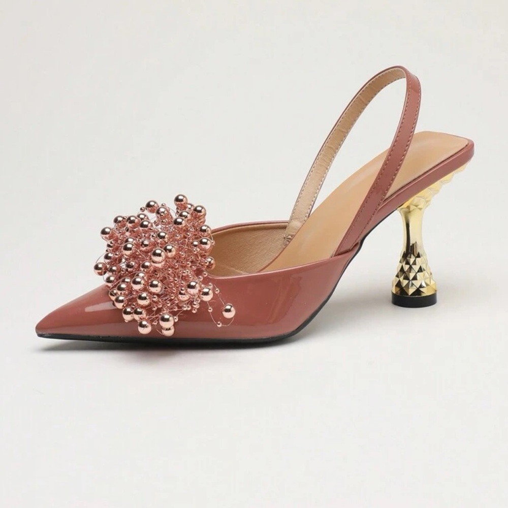Point toe heels